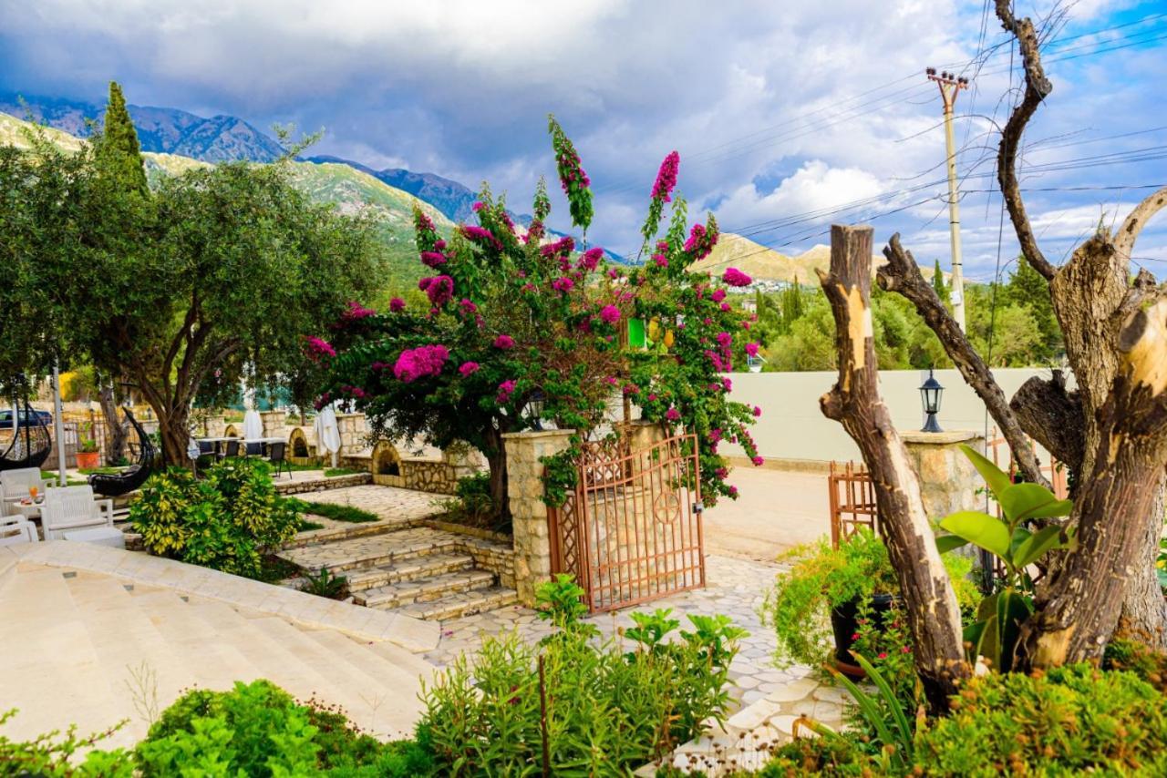 Hotel Orange Dhermi Exterior photo